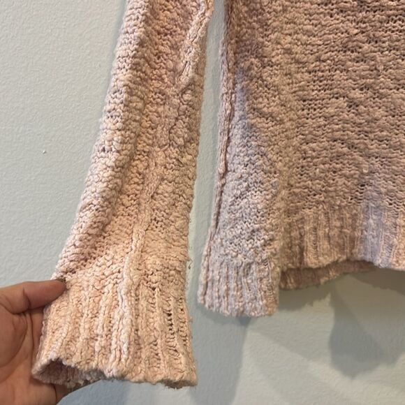 Free People Pink Oversized Sweater Textured Knit Top Long Sleeve V Neck Small - Picture 3 of 10